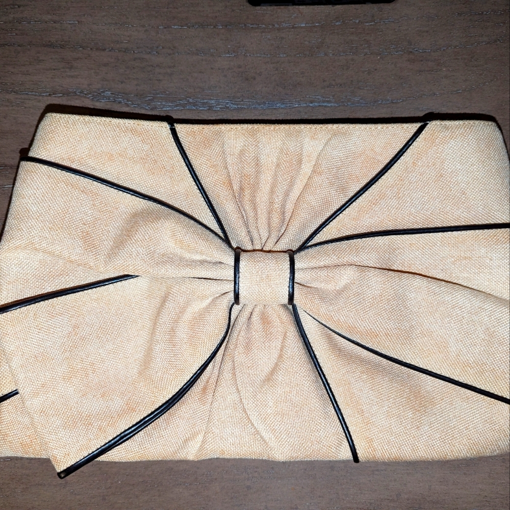Kate Spade Bow Clutch